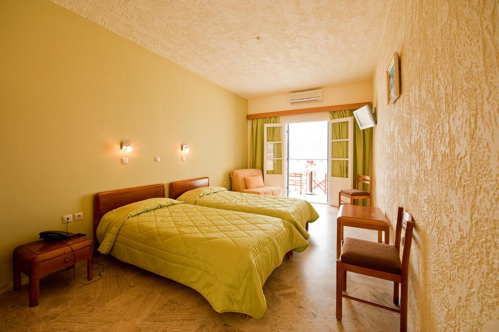 Hotel Philoxenia Masouri Oda fotoğraf